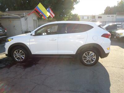 2017 Hyundai TUCSON SE   - Photo 10 - Van Nuys, CA 91405