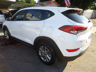 2017 Hyundai TUCSON SE   - Photo 9 - Van Nuys, CA 91405