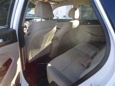 2017 Hyundai TUCSON SE   - Photo 13 - Van Nuys, CA 91405