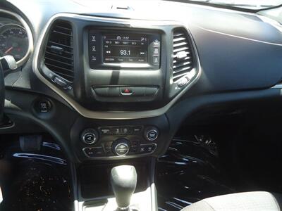2015 Jeep Cherokee Latitude   - Photo 23 - Van Nuys, CA 91405