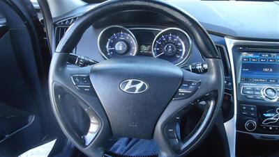 2013 Hyundai SONATA Limited - Photo 23 - Van Nuys, CA 91405