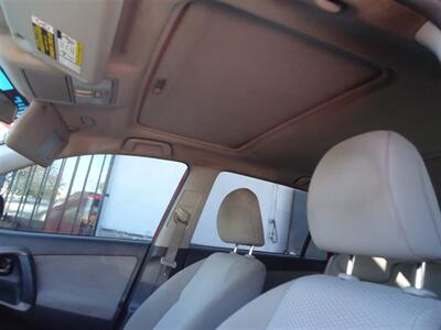 2011 Toyota RAV4   - Photo 26 - Van Nuys, CA 91405