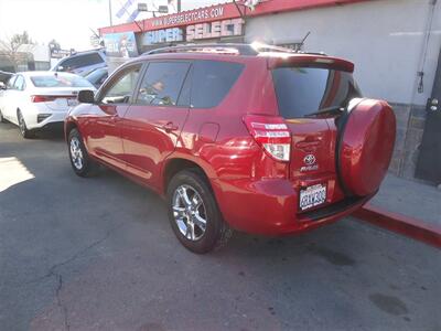 2011 Toyota RAV4   - Photo 12 - Van Nuys, CA 91405