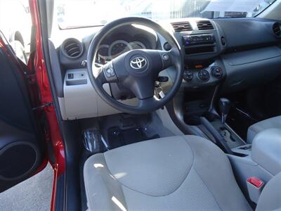 2011 Toyota RAV4   - Photo 25 - Van Nuys, CA 91405