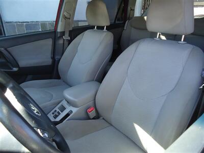2011 Toyota RAV4   - Photo 21 - Van Nuys, CA 91405