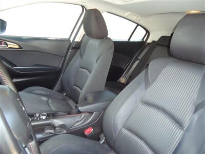 2016 Mazda Mazda3 i Touring   - Photo 18 - Van Nuys, CA 91405
