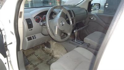 2011 Nissan Frontier S   - Photo 18 - Van Nuys, CA 91405