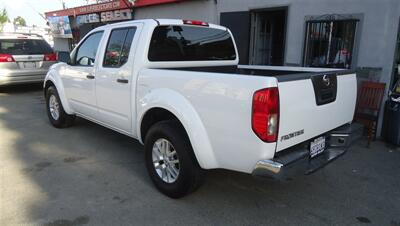 2011 Nissan Frontier S   - Photo 8 - Van Nuys, CA 91405
