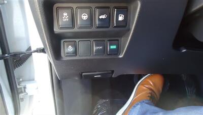 2020 Nissan Rogue SV   - Photo 26 - Van Nuys, CA 91405