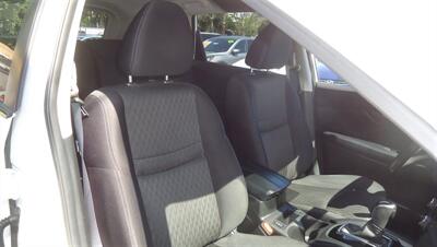 2020 Nissan Rogue SV   - Photo 14 - Van Nuys, CA 91405