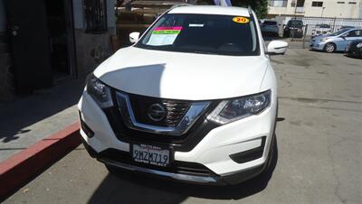 2020 Nissan Rogue SV   - Photo 5 - Van Nuys, CA 91405