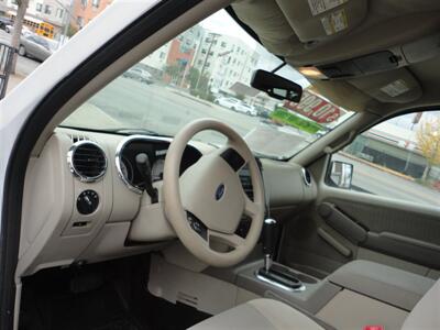 2007 Ford Explorer Sport Trac XLT - Photo 6 - Van Nuys, CA 91405