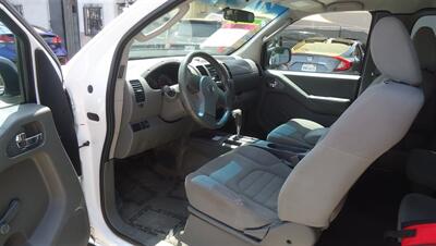 2011 Nissan Frontier S   - Photo 15 - Van Nuys, CA 91405