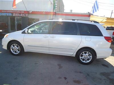 2005 Toyota Sienna XLE 7 Passenger - Photo 8 - Van Nuys, CA 91405