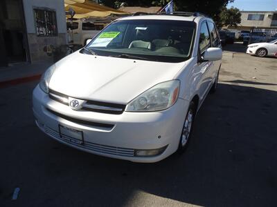 2005 Toyota Sienna XLE 7 Passenger - Photo 6 - Van Nuys, CA 91405