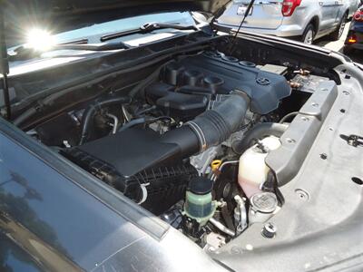2011 Toyota 4Runner Limited   - Photo 24 - Van Nuys, CA 91405