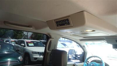 2004 Nissan Titan LE   - Photo 14 - Van Nuys, CA 91405