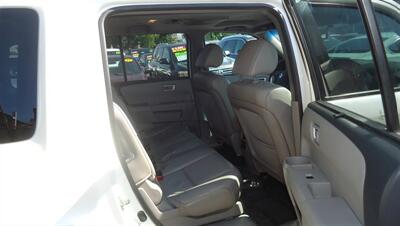 2015 Honda Pilot Touring - Photo 11 - Van Nuys, CA 91405