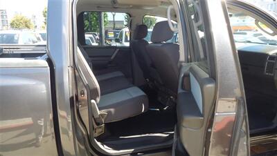 2006 Nissan Titan SE   - Photo 11 - Van Nuys, CA 91405