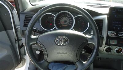 2009 Toyota Tacoma   - Photo 16 - Van Nuys, CA 91405