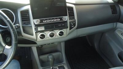 2009 Toyota Tacoma   - Photo 14 - Van Nuys, CA 91405