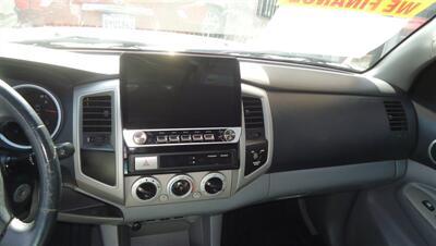 2009 Toyota Tacoma   - Photo 15 - Van Nuys, CA 91405