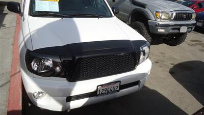 2009 Toyota Tacoma   - Photo 2 - Van Nuys, CA 91405