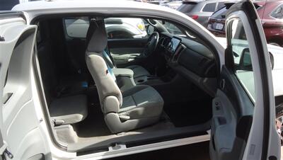 2009 Toyota Tacoma   - Photo 8 - Van Nuys, CA 91405