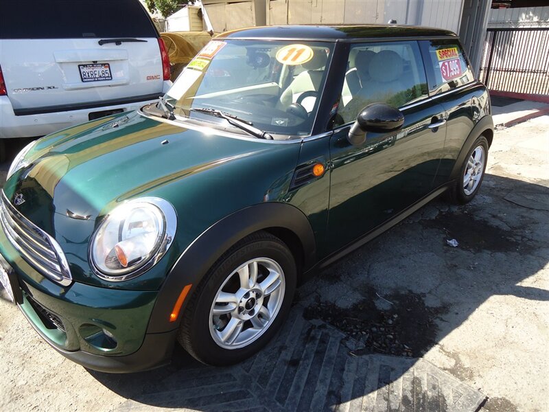 Green 2011 MINI Cooper Base Hatchback Hatchback Front-Wheel Drive Automatic
