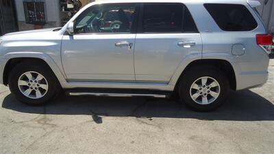 2011 Toyota 4Runner SR5   - Photo 7 - Van Nuys, CA 91405