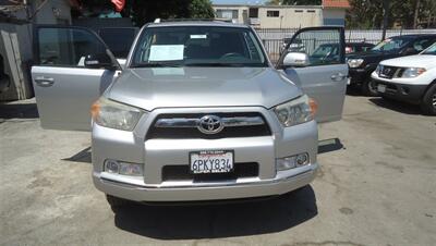 2011 Toyota 4Runner SR5   - Photo 2 - Van Nuys, CA 91405