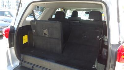 2011 Toyota 4Runner SR5   - Photo 11 - Van Nuys, CA 91405