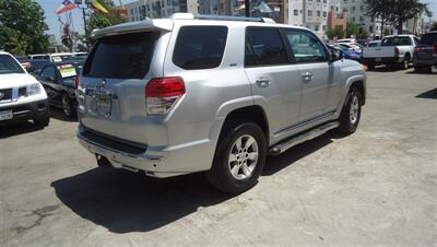 2011 Toyota 4Runner SR5   - Photo 5 - Van Nuys, CA 91405