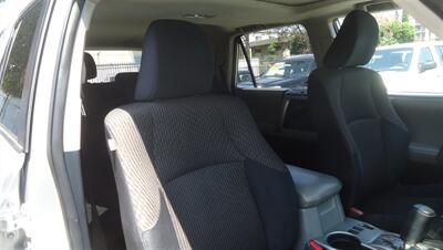 2011 Toyota 4Runner SR5   - Photo 15 - Van Nuys, CA 91405