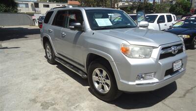 2011 Toyota 4Runner SR5   - Photo 3 - Van Nuys, CA 91405