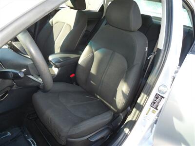 2020 Kia Optima LX   - Photo 16 - Van Nuys, CA 91405