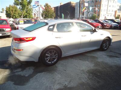 2020 Kia Optima LX   - Photo 4 - Van Nuys, CA 91405
