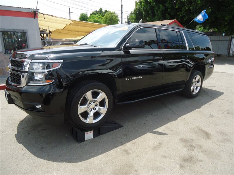 2015 Chevrolet Suburban LT - Photo 1 - Van Nuys, CA 91405