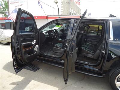 2015 Chevrolet Suburban LT   - Photo 23 - Van Nuys, CA 91405