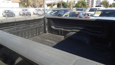 2004 Toyota Tundra Limited - Photo 12 - Van Nuys, CA 91405