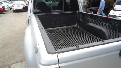 2001 Ford Ranger XLT - Photo 9 - Van Nuys, CA 91405