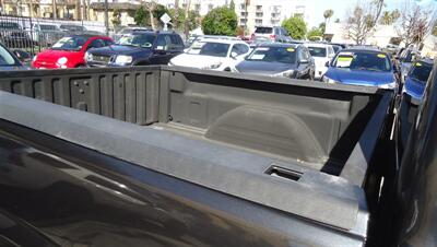 2005 GMC Sierra 1500 SLE   - Photo 7 - Van Nuys, CA 91405