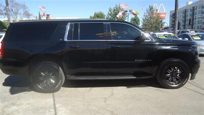 2020 Chevrolet Suburban LT - Photo 3 - Van Nuys, CA 91405