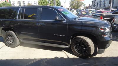 2020 Chevrolet Suburban LT - Photo 33 - Van Nuys, CA 91405