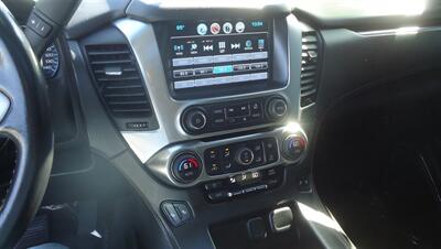 2020 Chevrolet Suburban LT - Photo 25 - Van Nuys, CA 91405