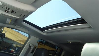 2020 Chevrolet Suburban LT - Photo 20 - Van Nuys, CA 91405