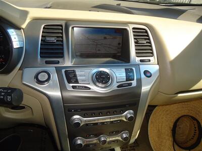 2012 Nissan Murano LE   - Photo 24 - Van Nuys, CA 91405