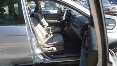 2009 Honda CR-V LX - Photo 13 - Van Nuys, CA 91405