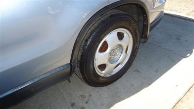 2009 Honda CR-V LX - Photo 24 - Van Nuys, CA 91405