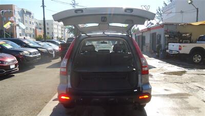 2009 Honda CR-V LX - Photo 10 - Van Nuys, CA 91405